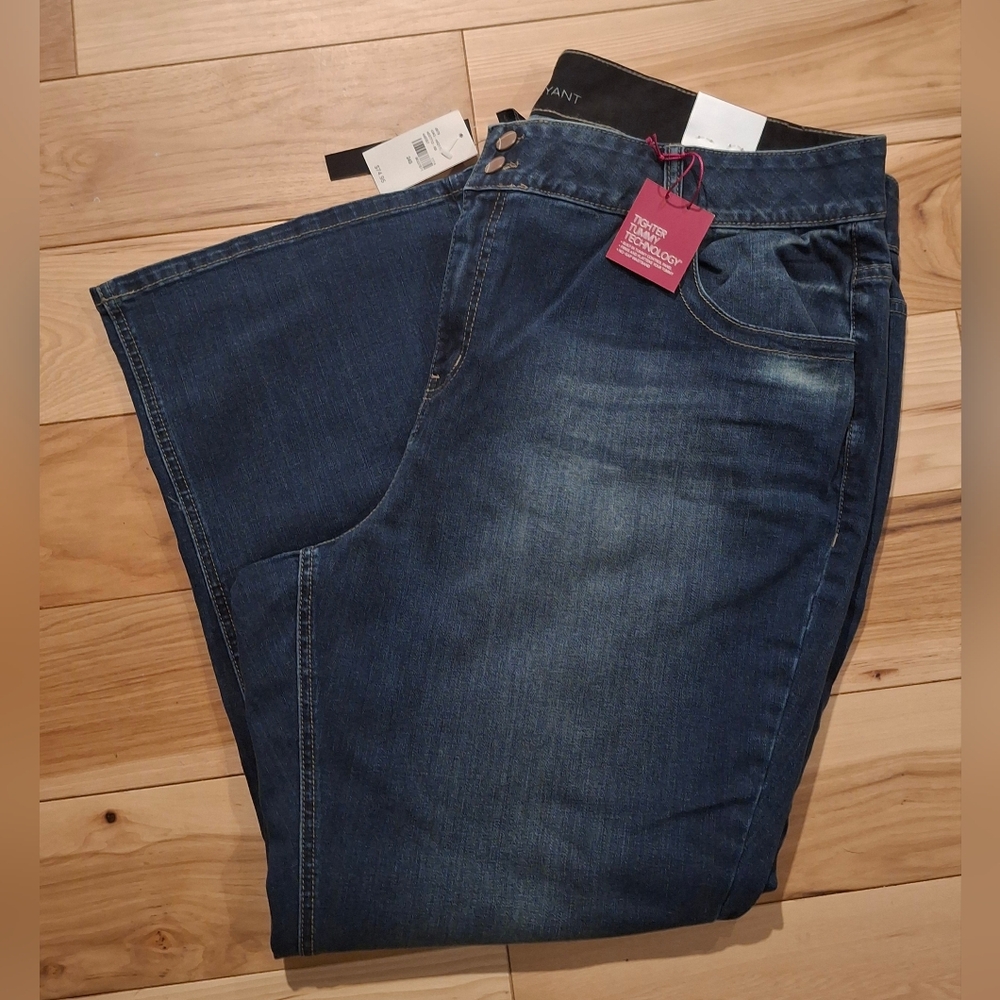 LANE BRYANT 24 Short Women's Bootcut Denim T3 Jeans Plus NEW WITH TAGS NWT